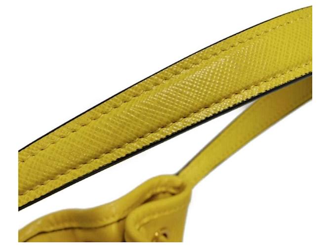 Borsa a secchiello Duetto in Saffiano Prada Giallo - vista 20