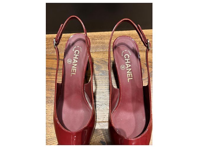 Chanel Burgundy Patent Leather Slingback Heels Dark red - view 7