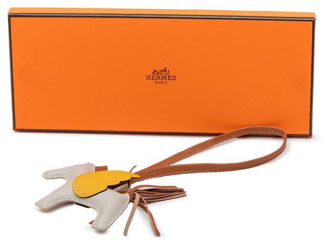 Hermès Charm per borsa Hermes Rodeo PM Pegasus D'oro - vista 5