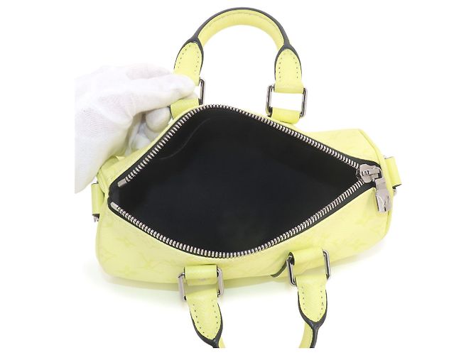 Borsa Louis Vuitton Keepall Bandouliere 25 D'oro - vista 7
