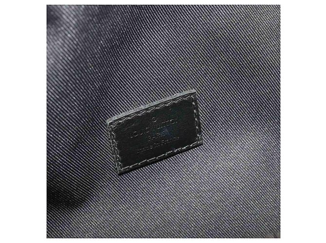 Louis Vuitton Monogram Galaxy Discovery Bumbag Nero - vista 6