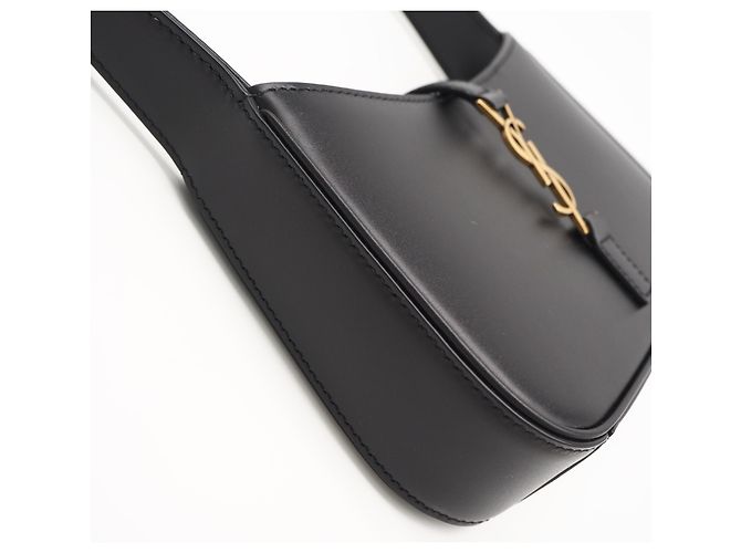 Borsa in pelle di vitello Yves Saint Laurent Nero - vista 9