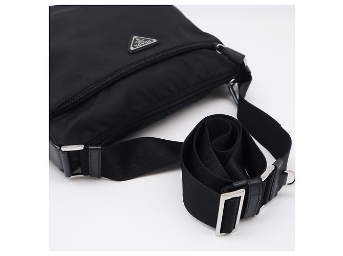 Borsa a tracolla Prada in poliammide riciclata Re-Nylon Nero - vista 14