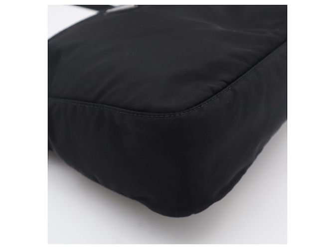 Borsa a tracolla Prada in poliammide riciclata Re-Nylon Nero - vista 15