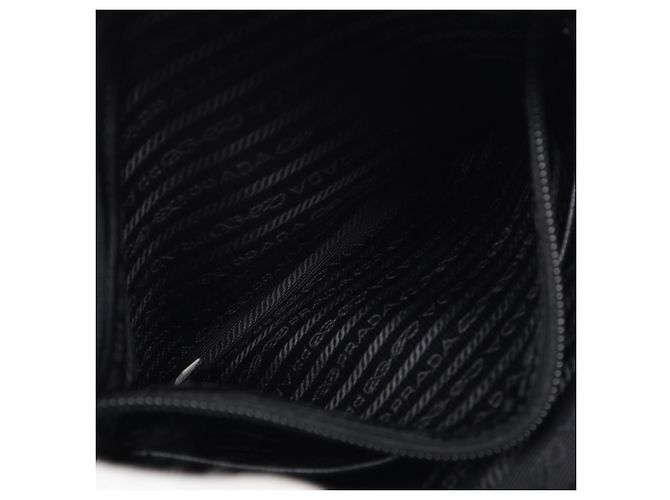 Borsa a tracolla Prada in poliammide riciclata Re-Nylon Nero - vista 19