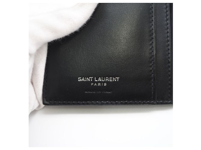 Yves Saint Laurent Tiny Cassandra Continental Wallet Black - view 14