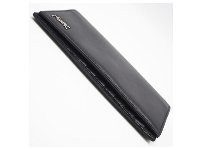 Yves Saint Laurent Tiny Cassandra Continental Wallet Black - view 6
