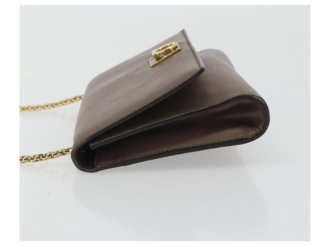 Borsa a tracolla Salvatore Ferragamo Gancini in catena di pelle grigia e oro Auth 189649 - vista 4