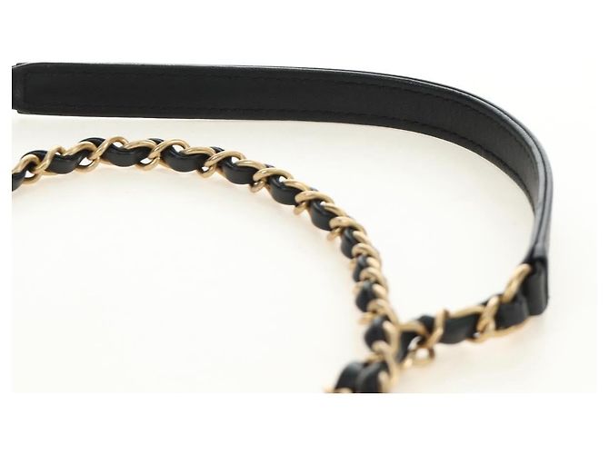 CHANEL Borsa All About Chain Matelasse in pelle di agnello nera e oro CC Auth 189115SM Nero D'oro - vista 14