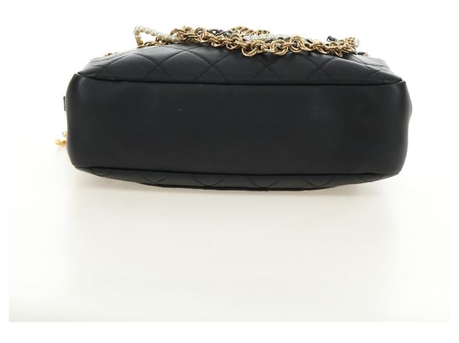 CHANEL Borsa All About Chain Matelasse in pelle di agnello nera e oro CC Auth 189115SM Nero D'oro - vista 6
