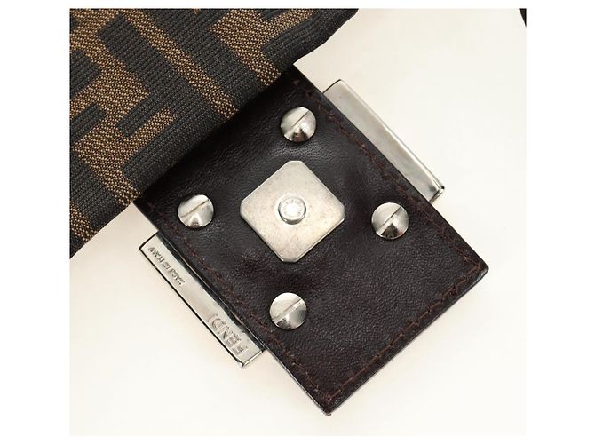 FENDI Zucca Canvas Mamma Baguette Shoulder Bag Black Brown Auth 189187V Marrone Nero - vista 20