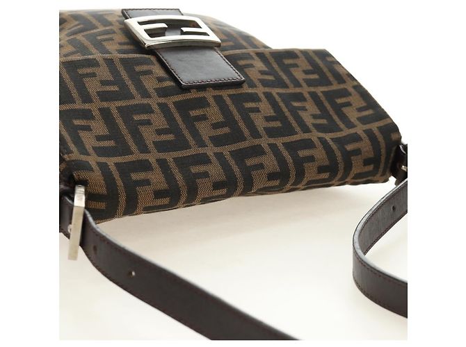 FENDI Zucca Canvas Mamma Baguette Shoulder Bag Black Brown Auth 189187V Marrone Nero - vista 6