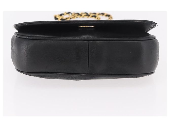 Borsa a tracolla CHANEL con catena in pelle di agnello nera e oro CC Auth 189894 Nero D'oro - vista 5