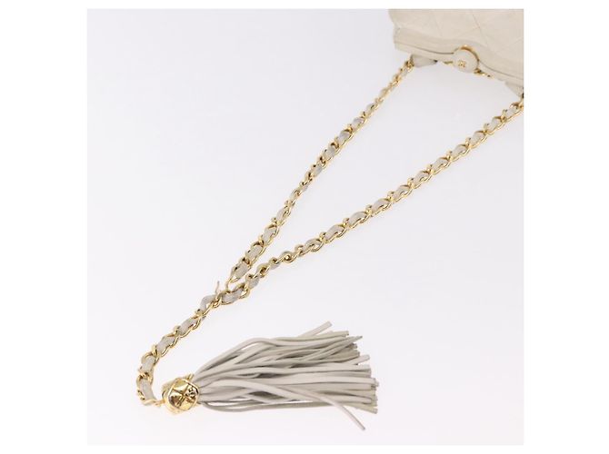 CHANEL Bolso Cinturón con Cadena de Piel de Cordero Blanco Oro CC Auth 189310A Dorado - vista 7