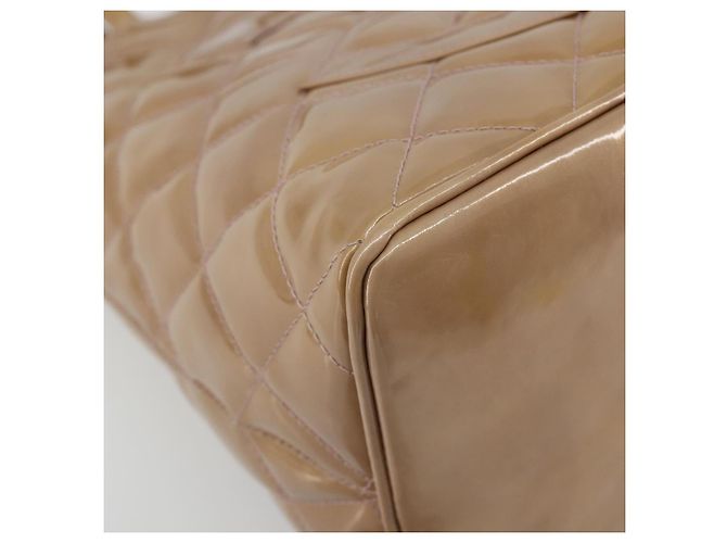 CHANEL Matelasse Reprint Tote Bag Lackleder Beige CC Auth 189771M - Ansicht 15
