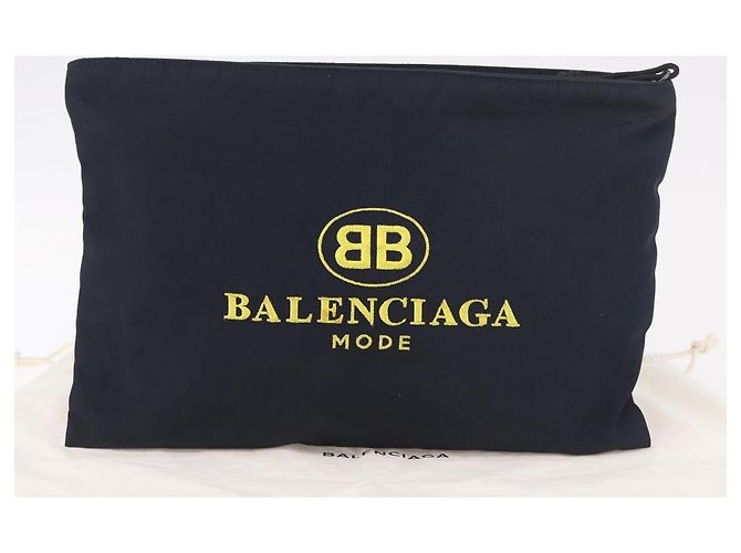 Clutch BALENCIAGA in nylon nero 459745 Auth BA13749A - vista 12