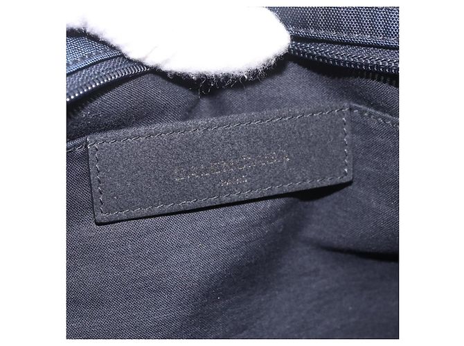 Clutch BALENCIAGA in nylon nero 459745 Auth BA13749A - vista 17