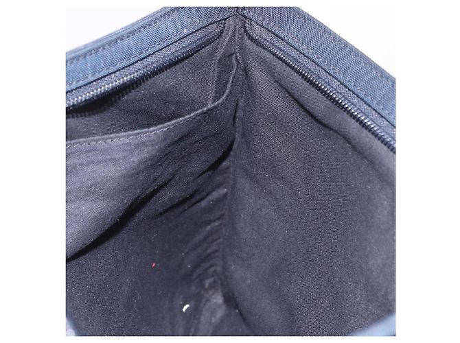 Clutch BALENCIAGA in nylon nero 459745 Auth BA13749A - vista 18
