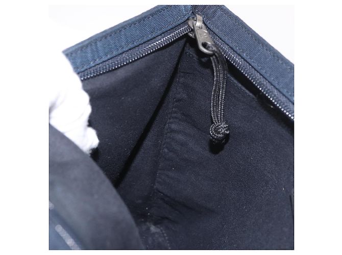 Clutch BALENCIAGA in nylon nero 459745 Auth BA13749A - vista 19
