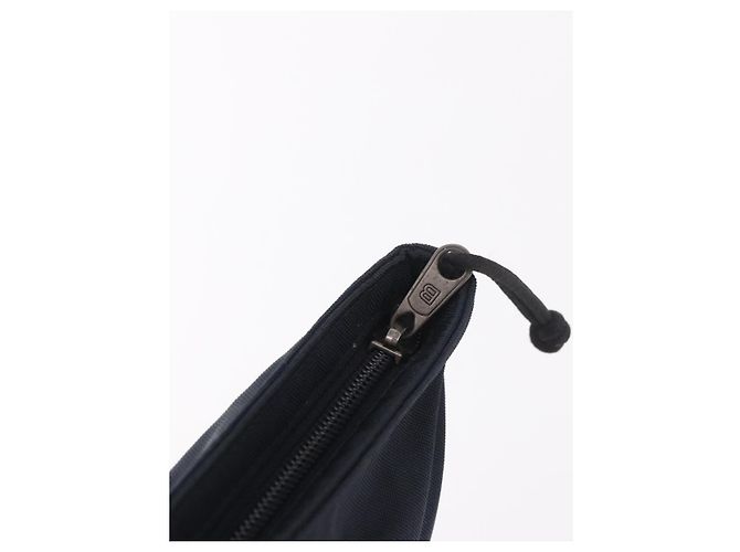 Clutch BALENCIAGA in nylon nero 459745 Auth BA13749A - vista 9