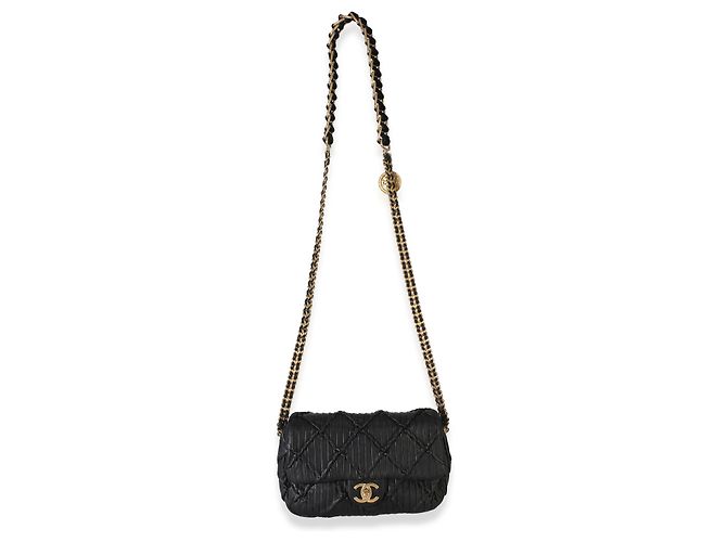 Timeless Mini borsa Soul Flap in agnello plissé nero Chanel - vista 5