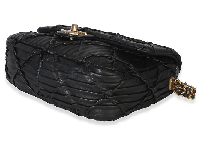 Timeless Mini borsa Soul Flap in agnello plissé nero Chanel - vista 6