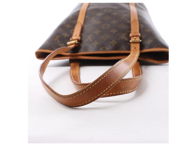 Bolsa de Ombro Louis Vuitton Bucket GM Monogram Canvas Marrom M42236 Bege - vista 10