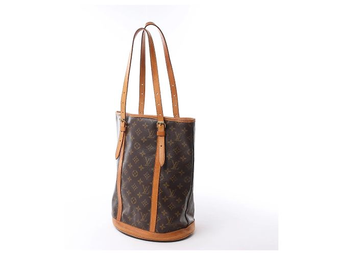 Bolsa de Ombro Louis Vuitton Bucket GM Monogram Canvas Marrom M42236 Bege - vista 4