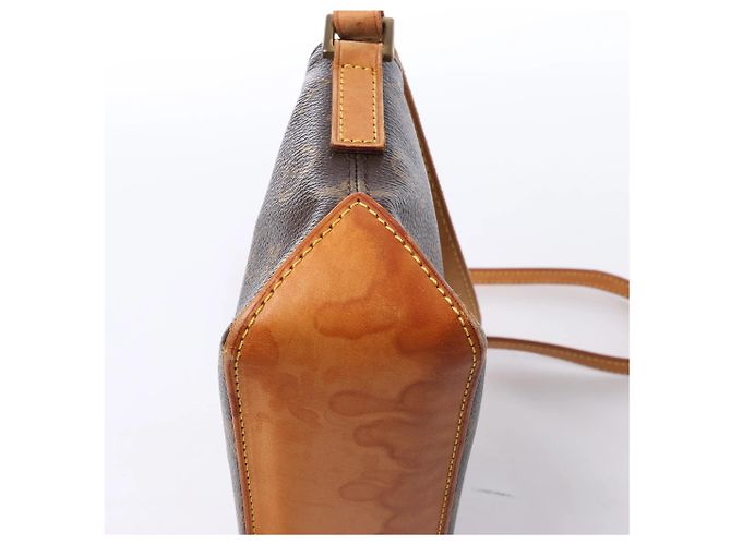 Borsa a tracolla Louis Vuitton Trotteur in tela Monogram marrone M51240 - vista 8