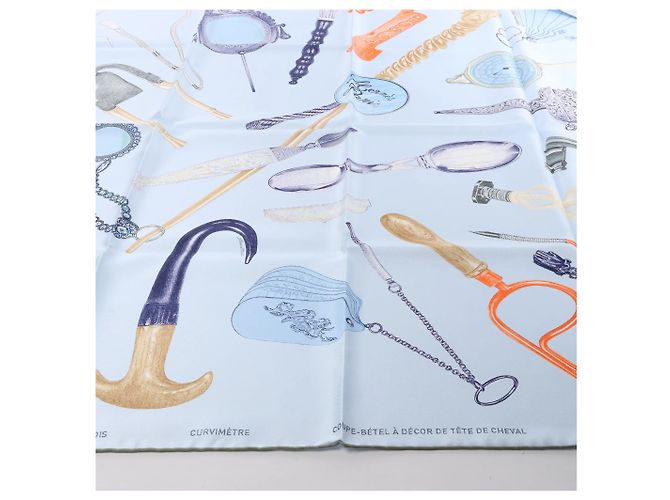 Foulard in seta Hermès Carré 90 "Nous Sommes Inséparables" blu - vista 5