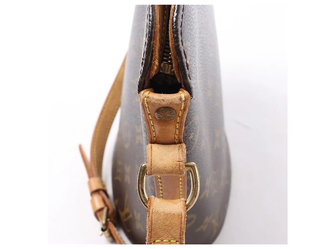 Borsa a tracolla Louis Vuitton Drouot in tela Monogram marrone M51290 - vista 10