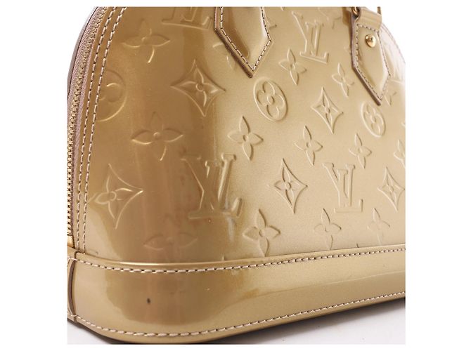 Borsa a mano 2Way Louis Vuitton Alma BB Monogram Vernis in Gold M91677 Marrone - vista 14
