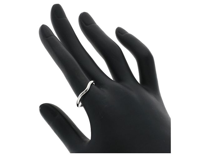 Tiffany & Co. Geschwungener Ring aus Platin - Ansicht 6