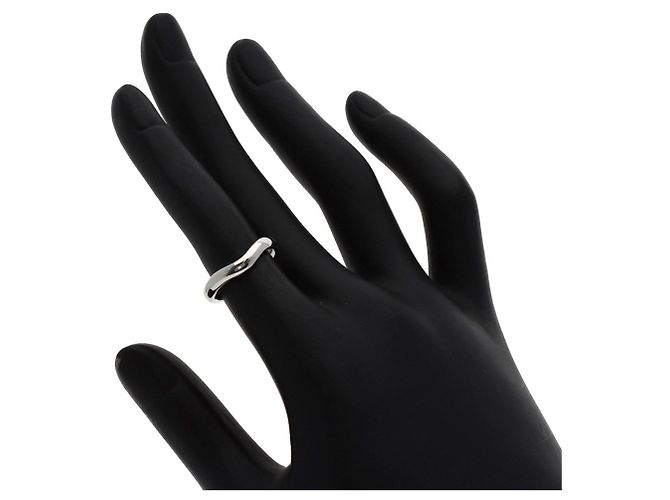 Tiffany & Co. Geschwungener Ring aus Platin - Ansicht 6