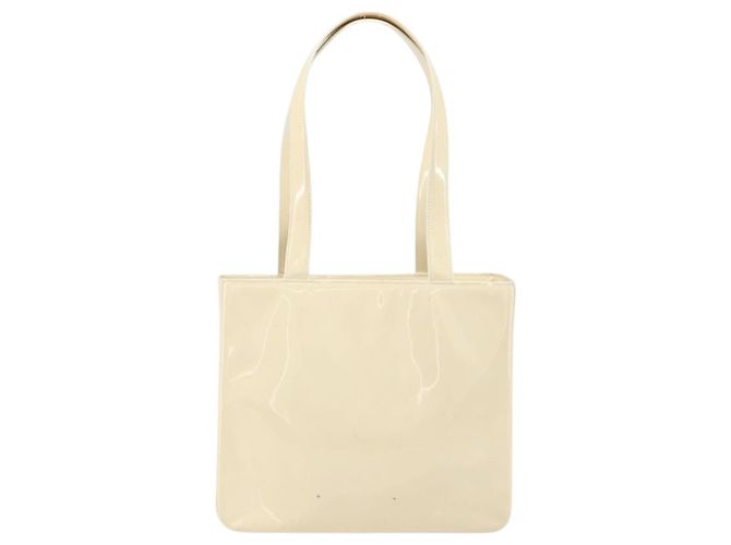 Chanel Vintage Spalla in Vernice con Logo in Rilievo Beige - vista 2
