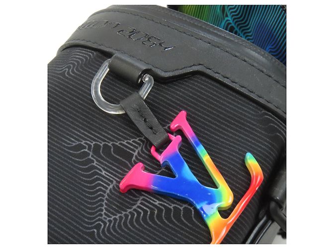 Borsa a tracolla espandibile Polochon Louis Vuitton Nero - vista 10