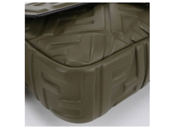 Borsa baguette Fendi 8BR600 in pelle kaki Cachi - vista 7
