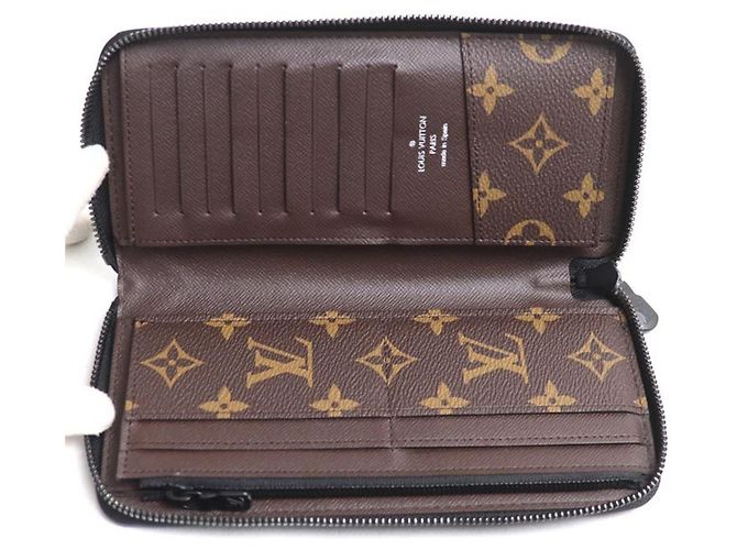 Louis Vuitton Bi-Fold Long Wallet Blue - view 3