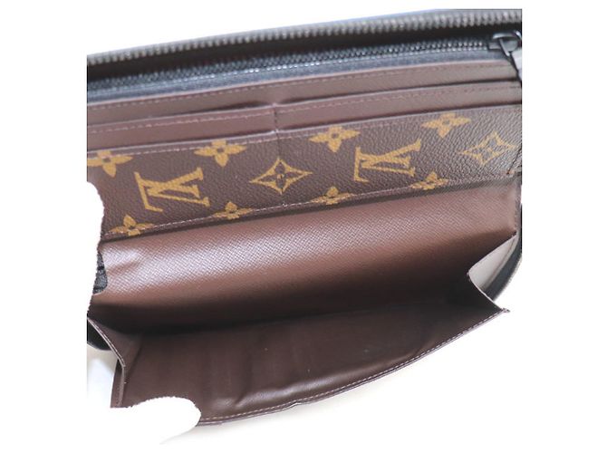 Louis Vuitton Bi-Fold Long Wallet Blue - view 4