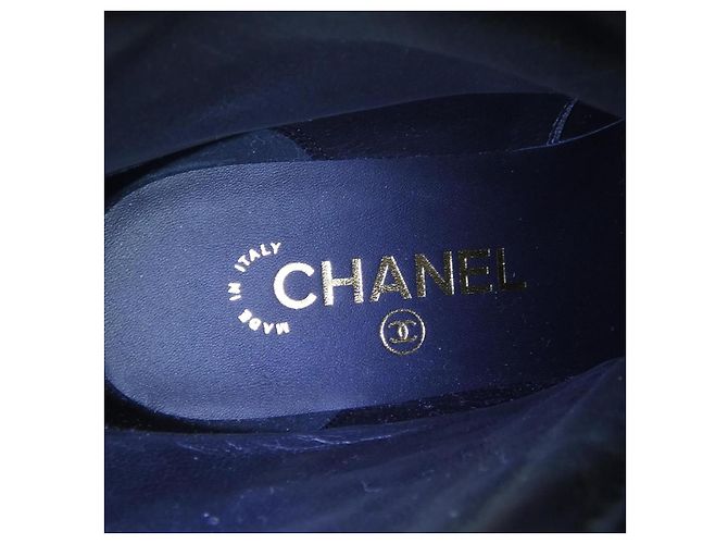 Stivali in pelle di vitello e tweed Chanel G39334Y56078 - vista 6