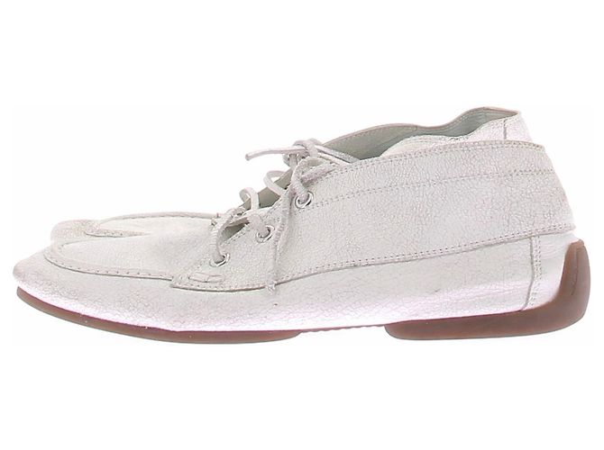 Massimo Dutti Craquelierte Loafer in Weiß - Ansicht 2