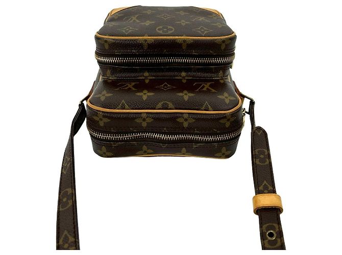 Borsa a tracolla Louis Vuitton Amazon Monogram Marrone - vista 5