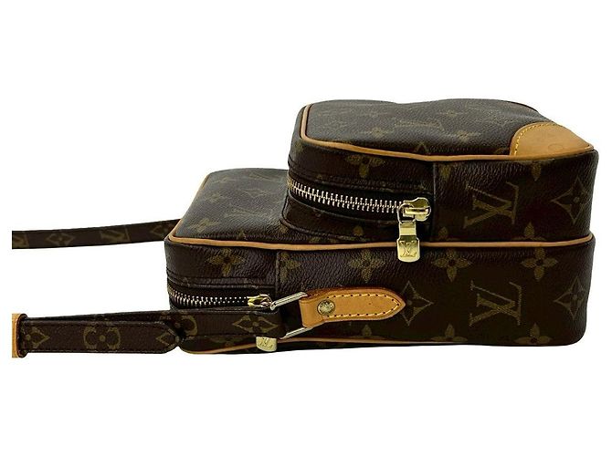 Borsa a tracolla Louis Vuitton Amazon Monogram Marrone - vista 6
