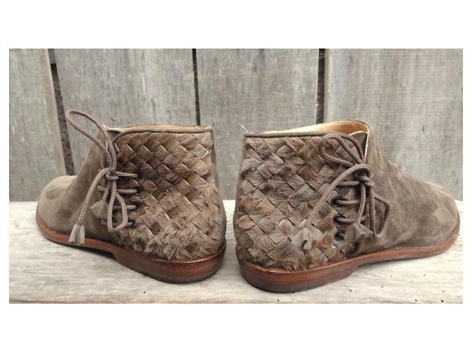 Bottega Veneta Botines de ante marrón Intrecciato Castaño - vista 4