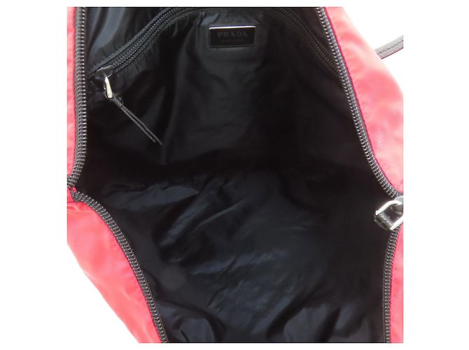 Borsa Tote in Nylon Rosso Prada - vista 5
