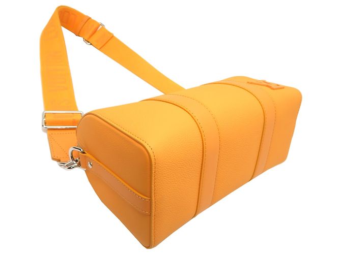 Borsa a tracolla Louis Vuitton City Keepall da uomo Giallo - vista 3