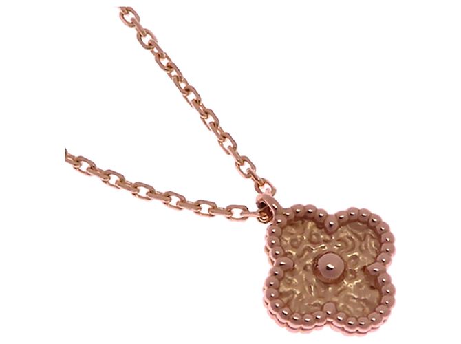 Colar com Pingente Sweet Alhambra de Van Cleef & Arpels - vista 3