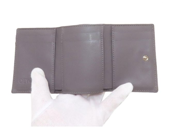 Loewe Anagram Tri-fold Wallet Brown - view 4