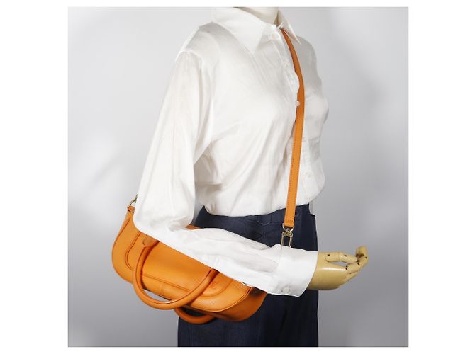 Louis Vuitton Danura PM Handtasche Orange Grau - Ansicht 18