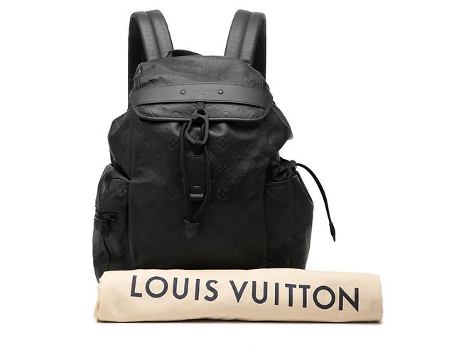 Louis Vuitton Monogram Shadow Discovery Backpack Black - view 9